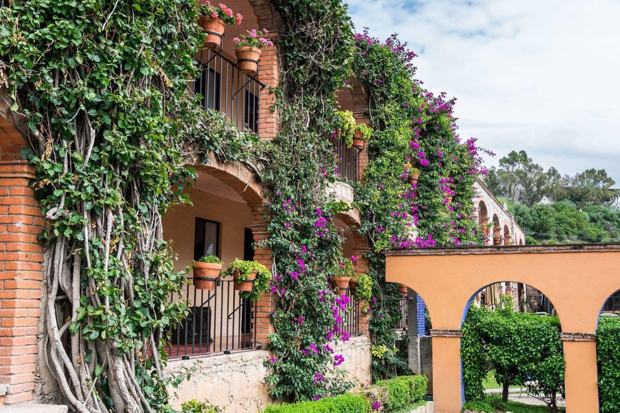 Hotel Abadia Plaza グアナファト エクステリア 写真